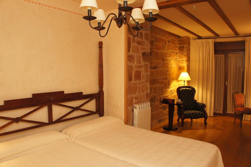 La Hosteria De Castroviejo Duruelo de la Sierra Bagian luar foto