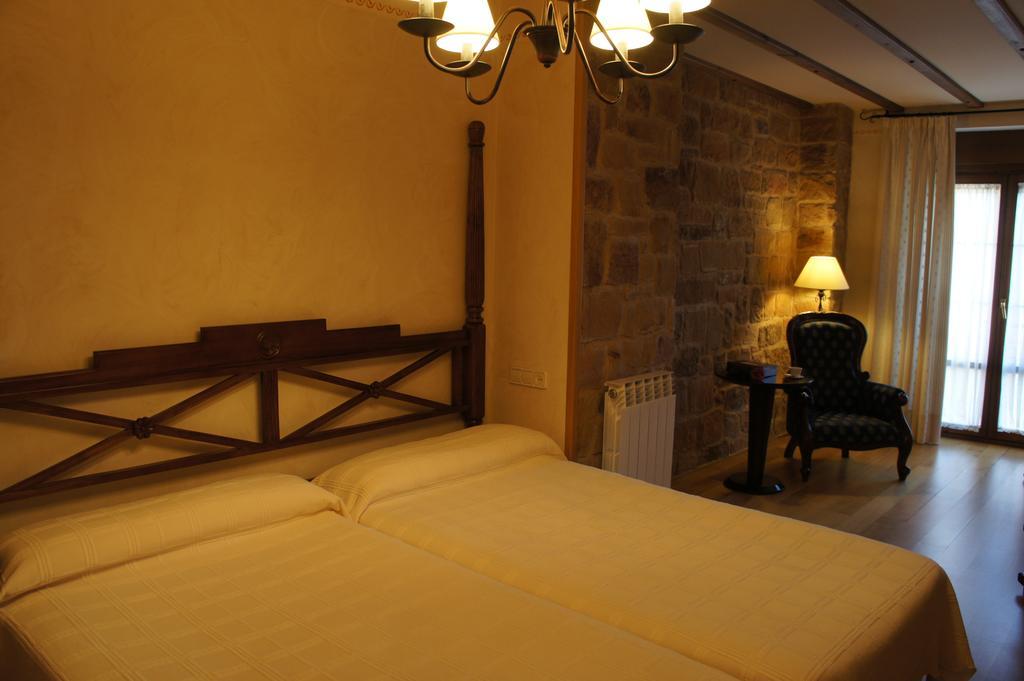 La Hosteria De Castroviejo Duruelo de la Sierra Bagian luar foto