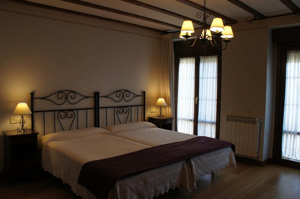 La Hosteria De Castroviejo Duruelo de la Sierra Bagian luar foto
